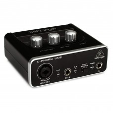 Interface de Áudio Behringer U-Phoria UM2